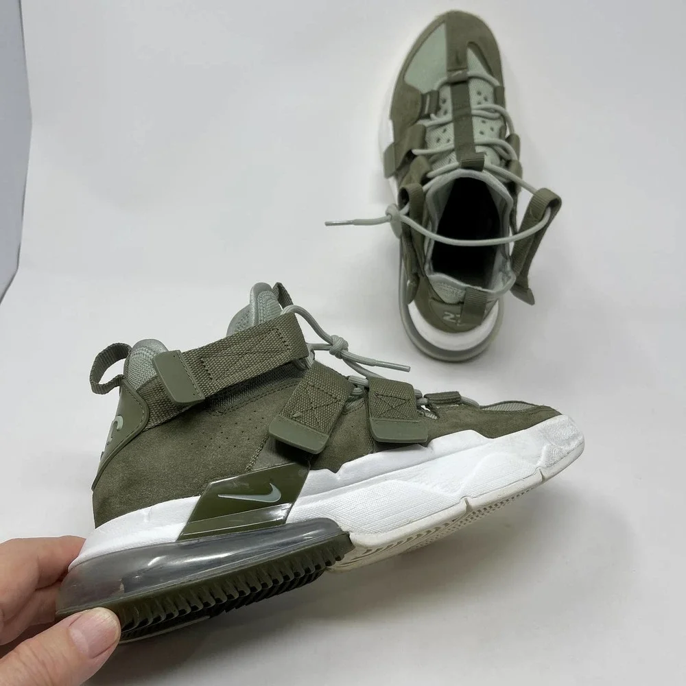 Nike Air Edge 270 Olive‎ Mid Top Sneakers Mens 7 1/2 3434 L.5.7